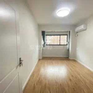 Yuanhua Apartment