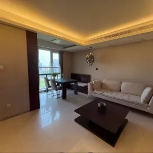 Wutong Apartment