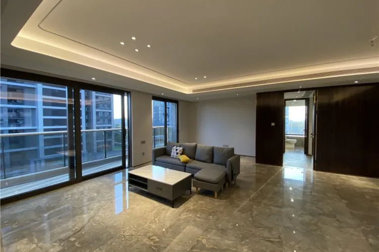 QianWan International