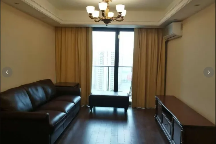 Qian Tang Mansion 