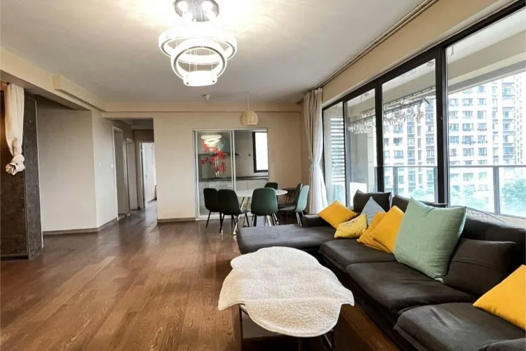 Long Hu Chun Jiang Bi An