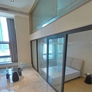 lvdi shangye zhongxin