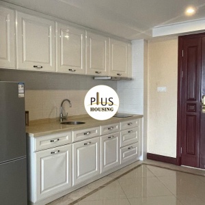 Wild Wind Modern Center 