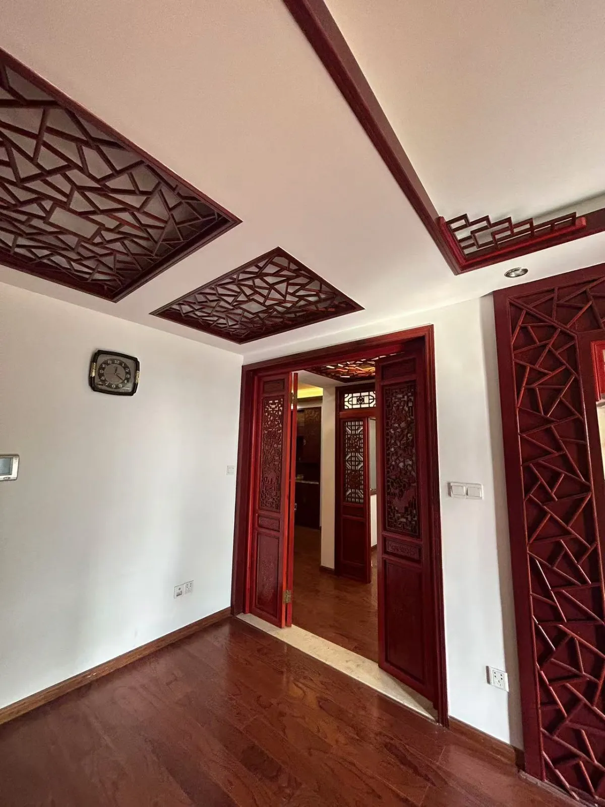 郁金香岸揽江苑