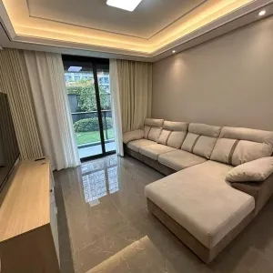 春来雅庭