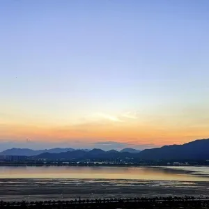 Qian Tang Shan Shui