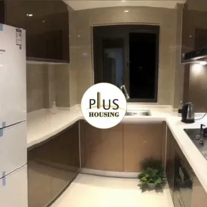 He Jing Ying Yue Tai