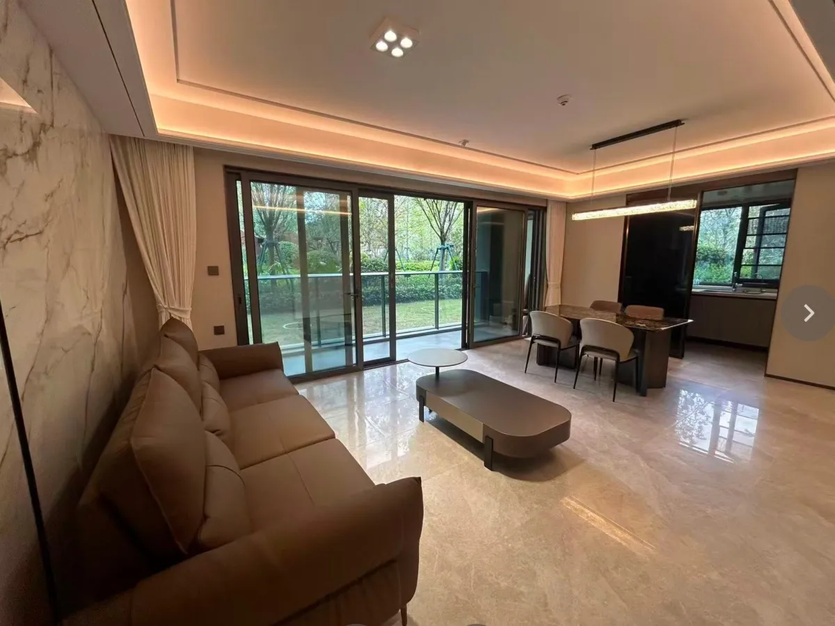 杭曜置地中心一区