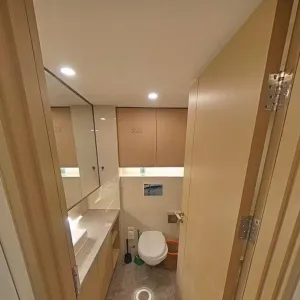 lvdi shangye zhongxin