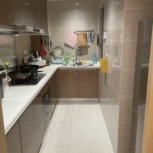 He Jing Ying Yue Tai