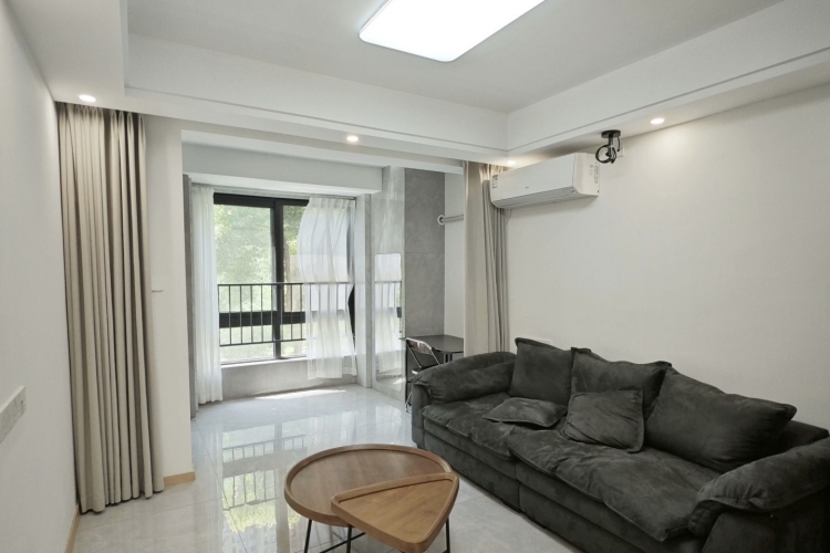 Long Hu Chun Jiang Bi An