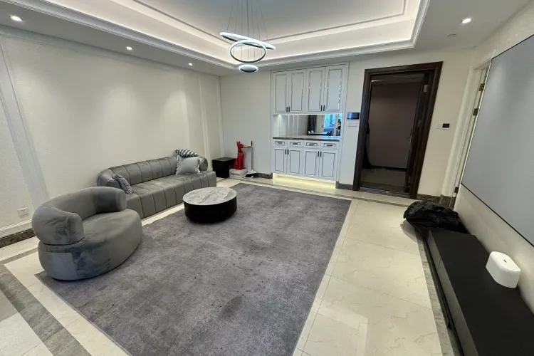 Dark Blue International Center